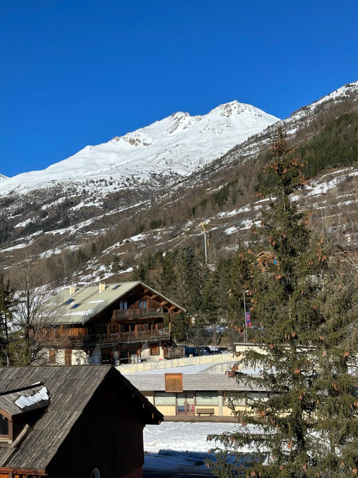 Les Cimes De Cadelio , 5 A 7 Personnes, Proche Base De Loisirs Et Remontee Du Pontillas, Dernier Etage ラ・サル・レ・ザルプ エクステリア 写真